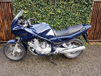 škoda motocykly Yamaha XJ 900 S DIVERSION 2004/6