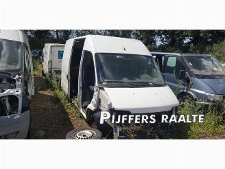 damaged commercial vehicles Fiat Ducato  2003/6