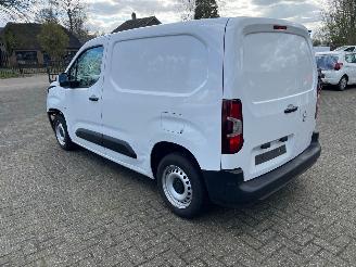 Opel Combo 1.6 D L1H1 EDITION. picture 4