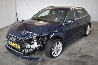 Damaged car Audi A3 SPORTBACK E-TRON 1.4 2017/4