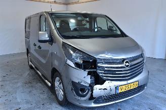 rozbiórka samochody osobowe Opel Vivaro -B 2017/2