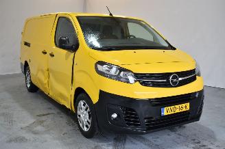 danneggiata veicoli commerciali Opel Vivaro 1.5 CDTI L2H1 Edit. 2021/12