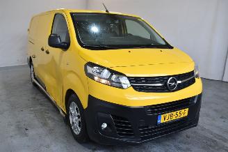 Salvage car Opel Vivaro 1.5 CDTI L2H1 Edit. 2021/1