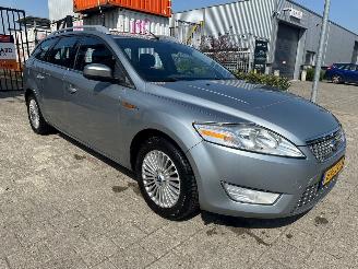 Auto incidentate Ford Mondeo Wagon 2.0-16V Limited 2009/9
