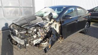 Damaged car Hyundai Ioniq  2019
