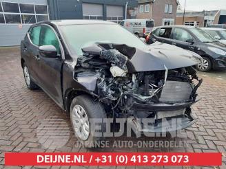 Auto incidentate Nissan Qashqai Qashqai (J11), SUV, 2013 1.2 DIG-T 16V 2017/4
