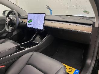 Tesla Model 3 Standard RWD Plus Panoramadak picture 13