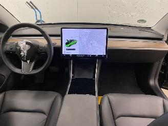 Tesla Model 3 Standard RWD Plus Panoramadak picture 12