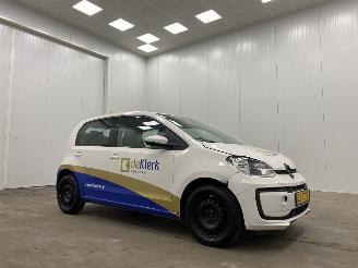 Auto incidentate Volkswagen Up 1.0 BMT Move-Up 5-drs Airco 2019/5