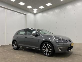  Volkswagen e-Golf DSG 100kw 5-drs Navi Clima 2019/1
