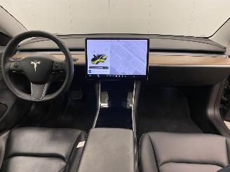 Tesla Model 3 Model 3 AWD Dual-Motor Long-Range picture 11