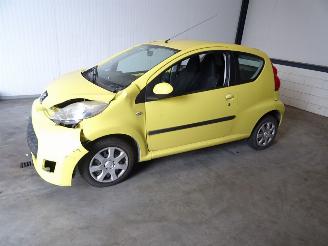 disassembly microcars Peugeot 107  2009/3