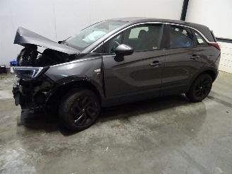 uszkodzony samochody osobowe Opel Crossland 1.2 THP 2021/3