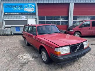 dommages motocyclettes  Volvo 240 240/245, Combi, 1974 / 1993 240 Polar 1993/3
