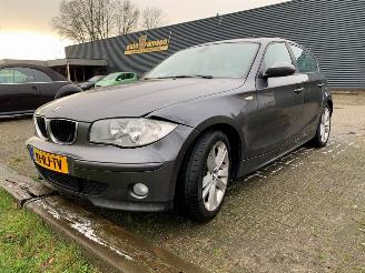 Auto incidentate BMW 1-serie  2005/4