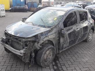 Auto incidentate Renault Clio Clio III (BR/CR), Hatchback, 2005 / 2014 1.5 dCi FAP 2011/5
