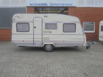 skadebil caravan LMC  Europa 450, Voortent, cassette toilet 1994/6
