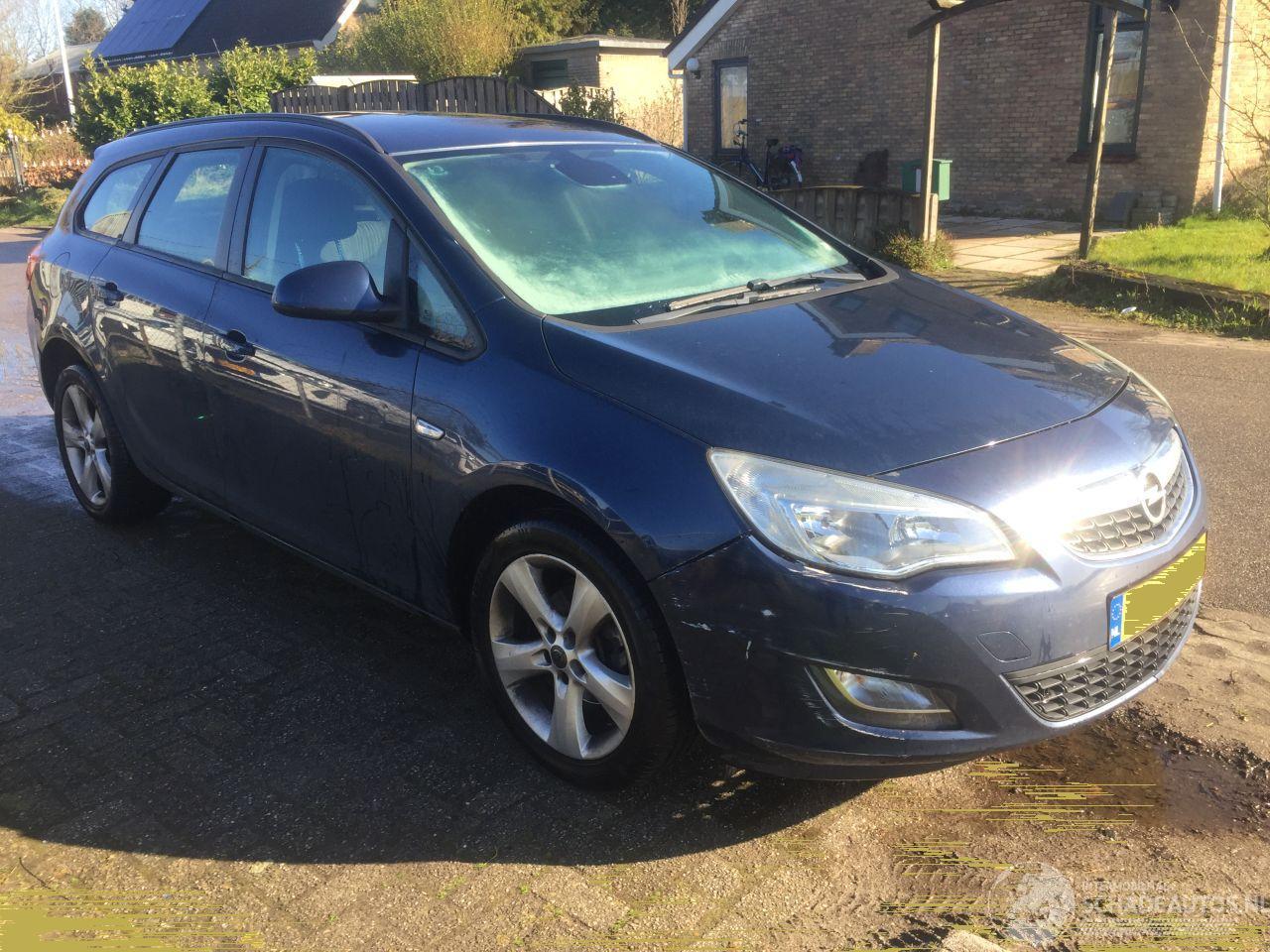 Opel Astra Sports Tourer 1.4 Edition