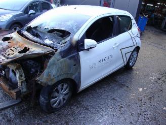 danneggiata veicoli commerciali Peugeot 108  2019/1