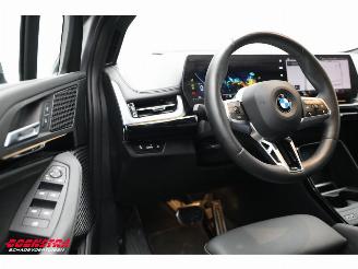 BMW 2-serie 218i Active Tourer Aut. M-Sport 360° HUD Leder LiveCockpit picture 14