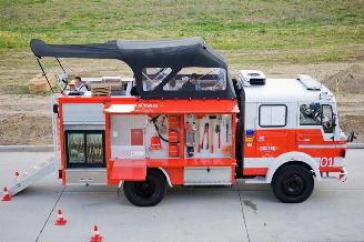 Coche siniestrado Dodge  Gastro Food Truck RG-13 Fire Service 1980/6