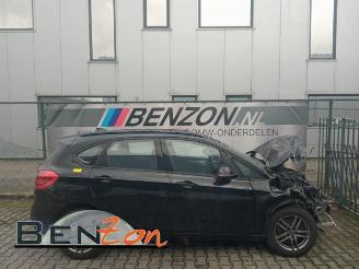Damaged car BMW 2-serie  2015