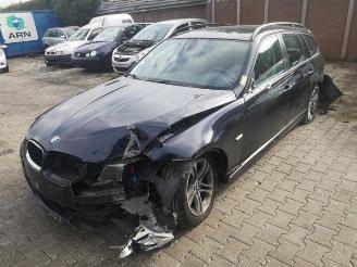 uszkodzony samochody ciężarowe BMW 3-serie 3 serie Touring (E91), Combi, 2004 / 2012 318d 16V 2009/2