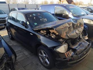 uszkodzony samochody osobowe BMW 1-serie 1 serie (E87/87N), Hatchback 5-drs, 2003 / 2012 118d 16V 2008/1