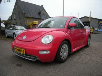 škoda osobní automobily Volkswagen New-beetle 1.9 TDI 90 (9C1) HIGHLINE MET OA AIRCO 2000/6