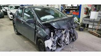 Vaurioauto  passenger cars Toyota Aygo Aygo (B40), Hatchback, 2014 1.0 12V VVT-i 2021/7