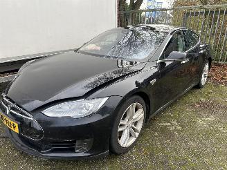 Tesla Model S 70 BASE picture 3