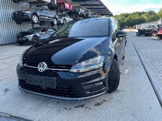 škoda osobní automobily Volkswagen Golf VII 2.0 TDI 2013/11