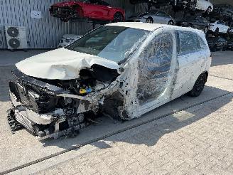 škoda nákladních automobilů Mercedes B-klasse B200 Sports Tourer 2017/10