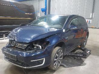 Auto incidentate Volkswagen Golf Golf VII (AUA) Hatchback 1.4 GTE 16V (CUKB) [150kW]  (05-2014/08-2020)= 2015
