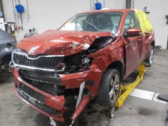 Damaged car Skoda Fabia Fabia III (NJ3) Hatchback 5-drs 1.2 TSI 16V (CJZC(Euro 6)) [66kW]  (08=
-2014/06-2021) 2015/2