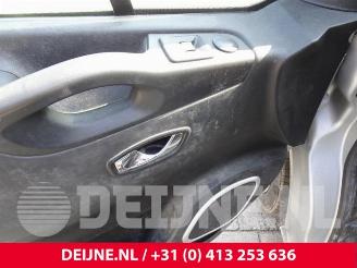 Opel Vivaro Vivaro B, Van, 2014 1.6 CDTI 95 Euro 6 picture 21