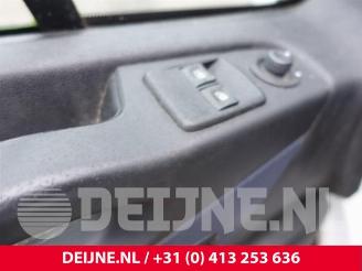Opel Vivaro Vivaro, Van, 2014 / 2019 1.6 CDTI BiTurbo 120 picture 18