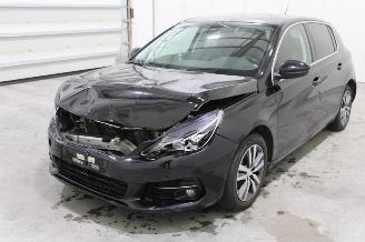 Auto incidentate Peugeot 308  2019/6
