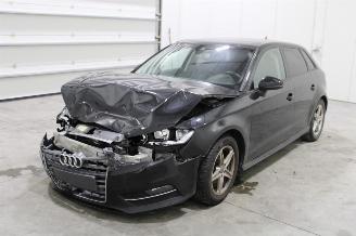 danneggiata veicoli commerciali Audi A3  2015/7