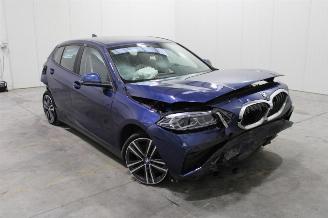 BMW 1-serie 118 picture 2