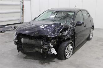 Damaged car Volkswagen Polo  2021/11