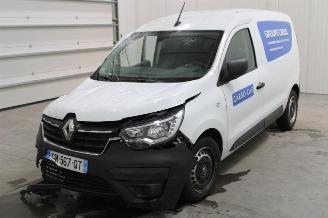 Voiture accidenté Renault Express  2023/3
