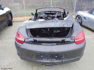 damaged campers Porsche Boxster cabrio   2800 benzine 2013/1