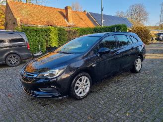damaged commercial vehicles Opel Astra 1.0 Turbo ECOTEC Edition 2018/7