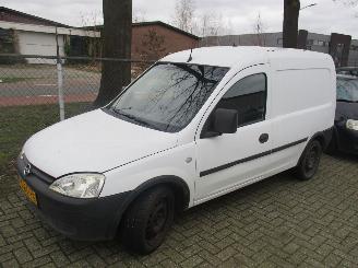 Voiture accidenté Opel Combo  2005/3