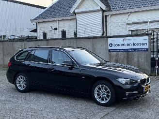 Auto da rottamare BMW 3-serie Touring 320D 190Pk Automaat Luxery Head-Up 2015/10