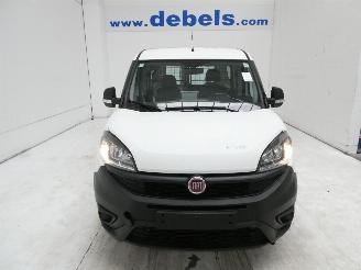 dañado vehículos comerciales Fiat Doblo 1.4 I 2018/8