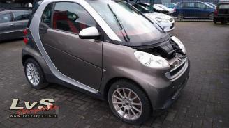 Salvage car Smart Fortwo Fortwo Coupe (451.3), Hatchback 3-drs, 2007 1.0 52kW,Micro Hybrid Drive 2009/10