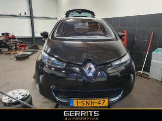 Voiture accidenté Renault Zoé Zoe (AG), Hatchback 5-drs, 2012 65kW 2013/10