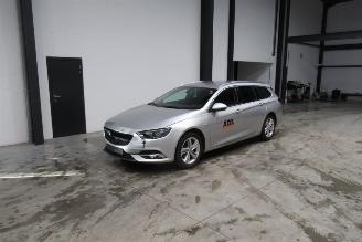 rozbiórka samochody osobowe Opel Insignia SPORTS TOURER 2019/3